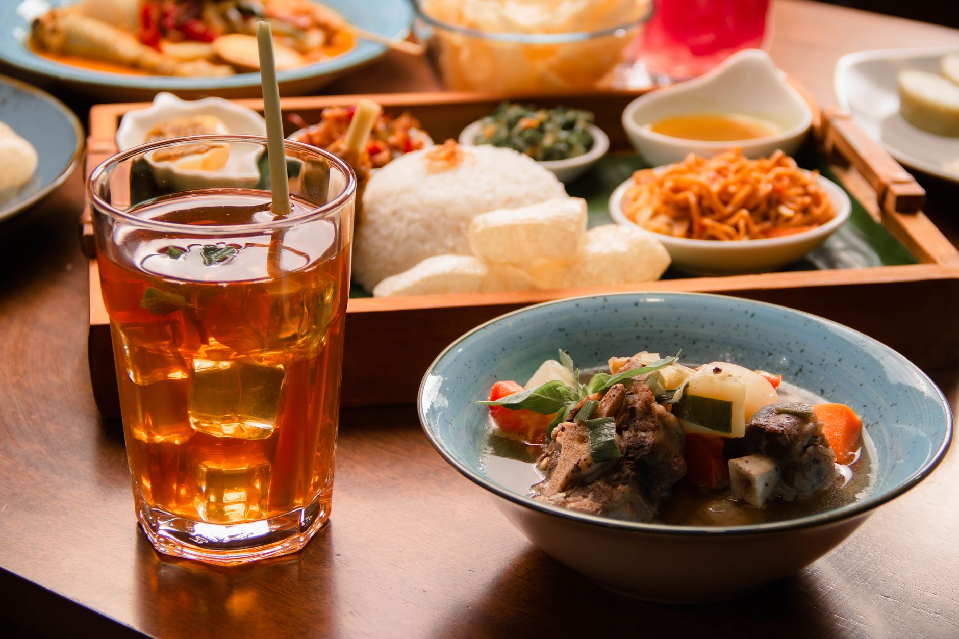 20-Min Sop Buntut (Spicy Beef Tail Soup)