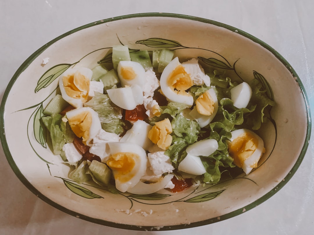 Spanish Salad with Tuna & Egg