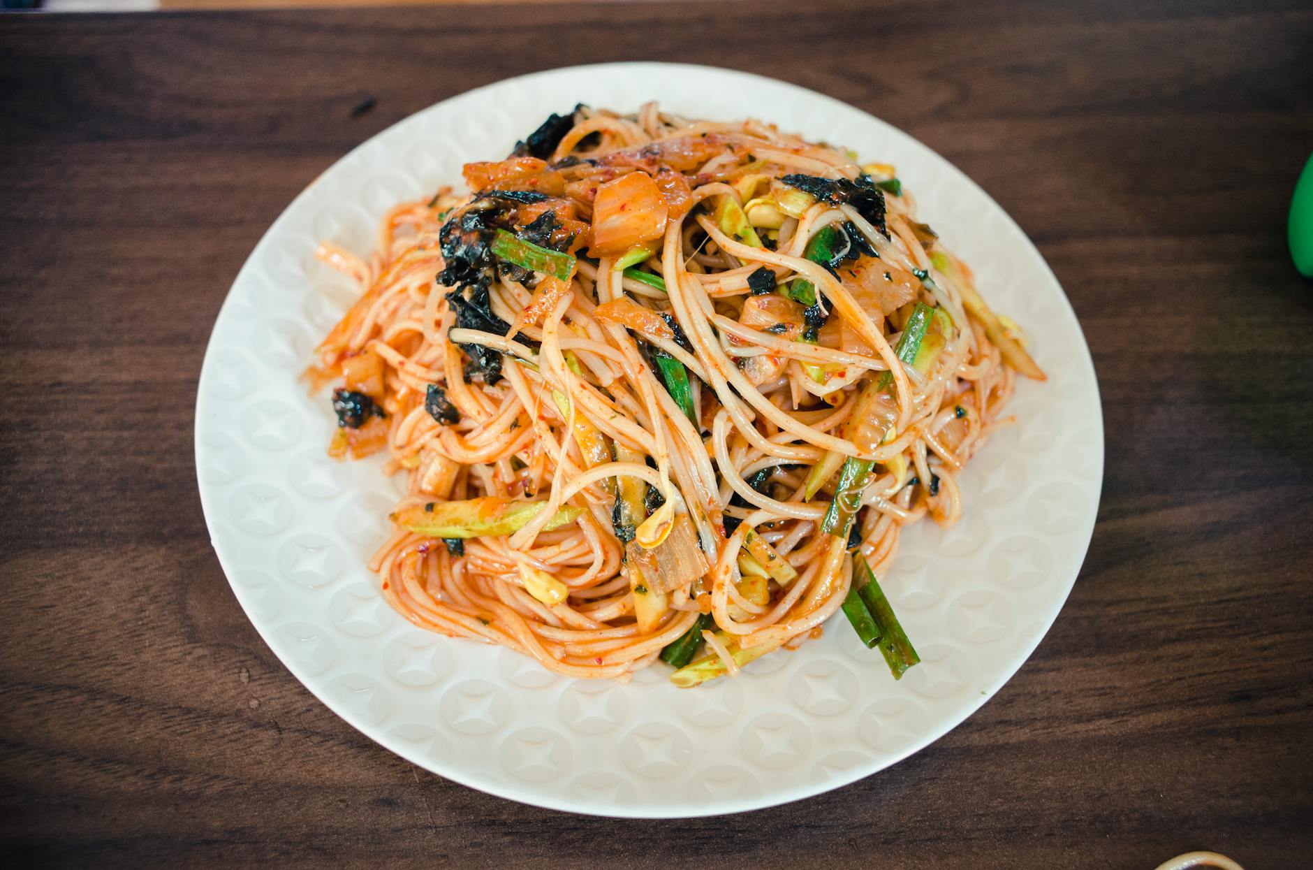 15-Min Spicy Gochujang Cold Noodles