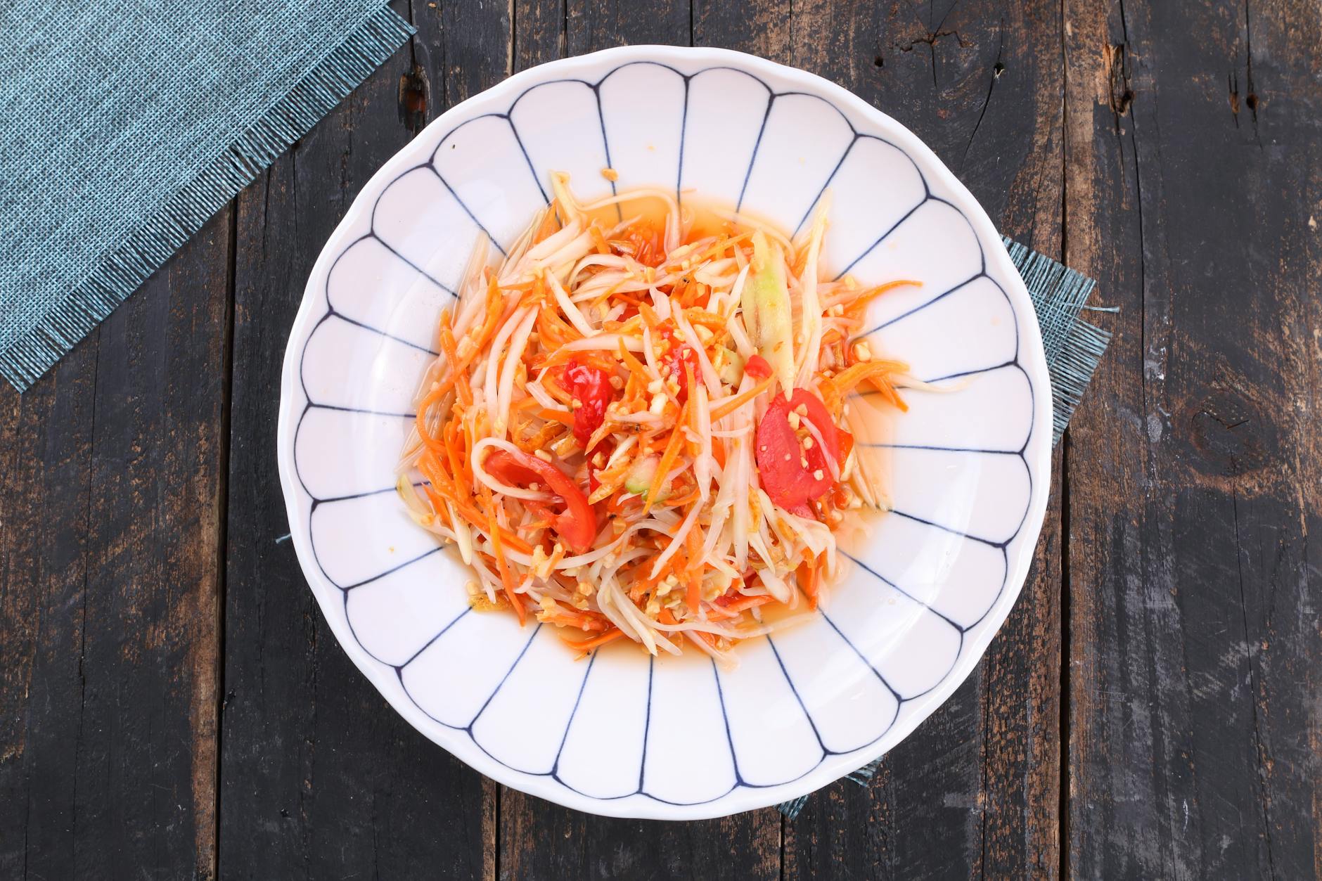 Spicy Green Papaya Salad