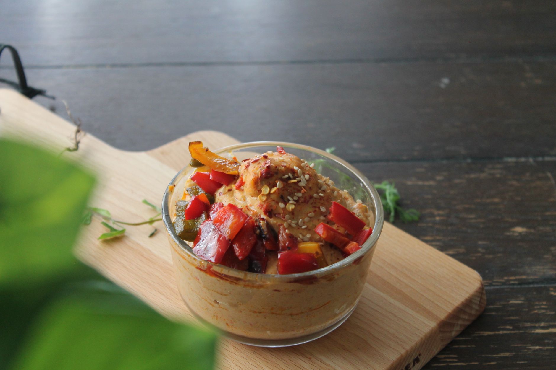 Spicy Roasted Red Pepper Hummus