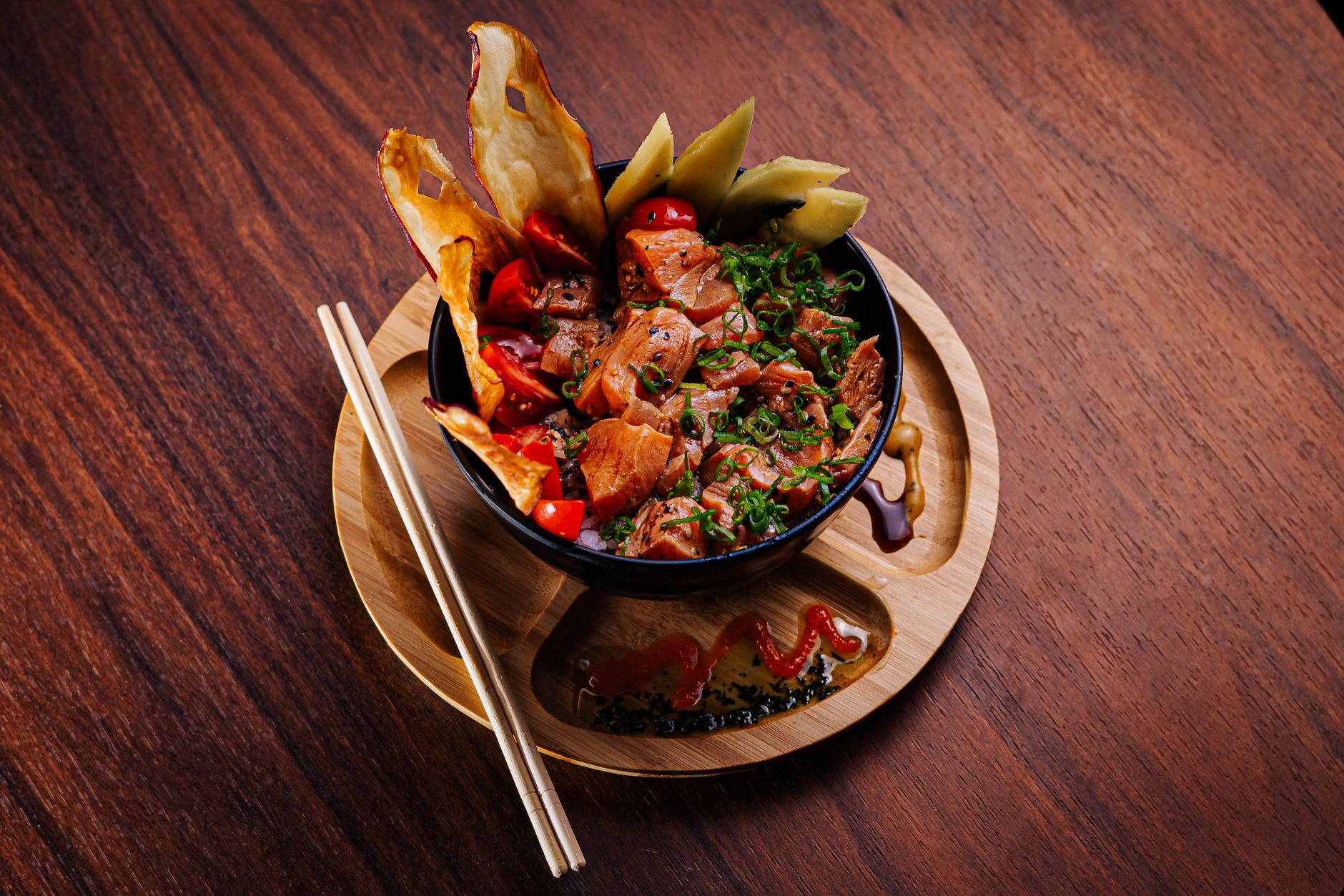 Spicy Salmon Poke Bowl with Crispy Chips