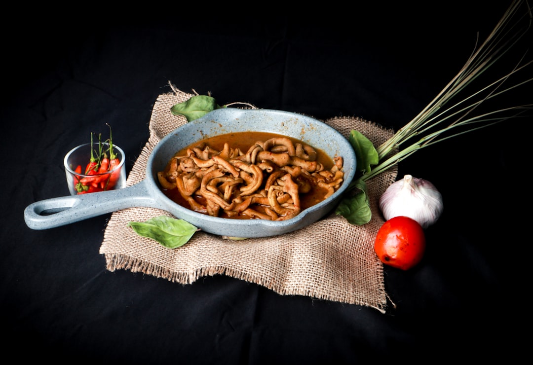 25-Min Spicy Stewed Tripe with Tomato