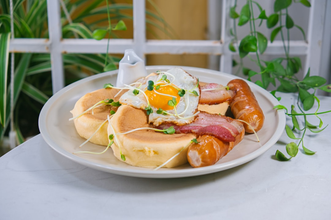 Steamed Breakfast Bao with Eggs & Pork