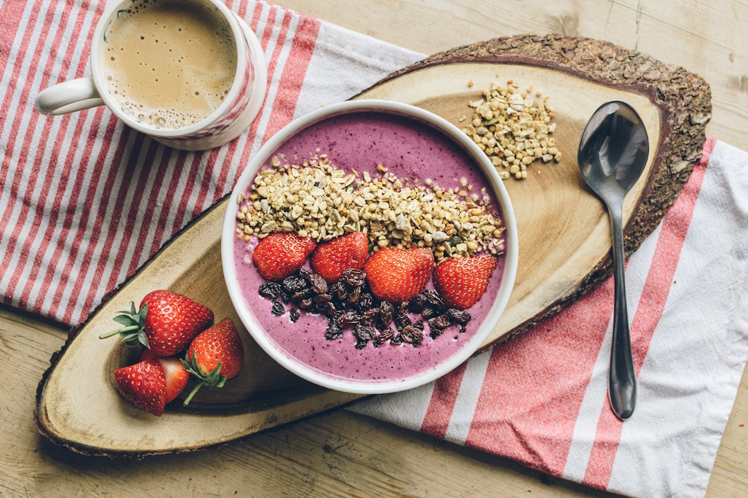 Strawberry Smoothie Bowl
