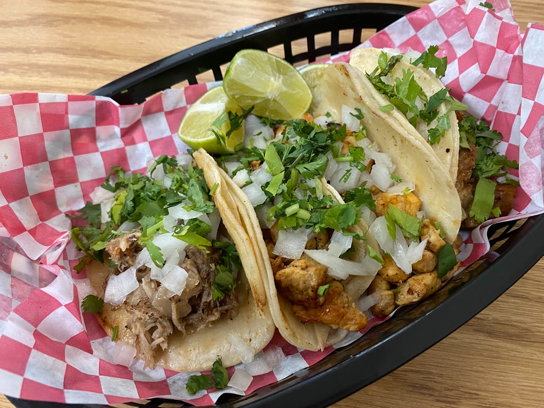 Tacos de Canasta de Chicharrón