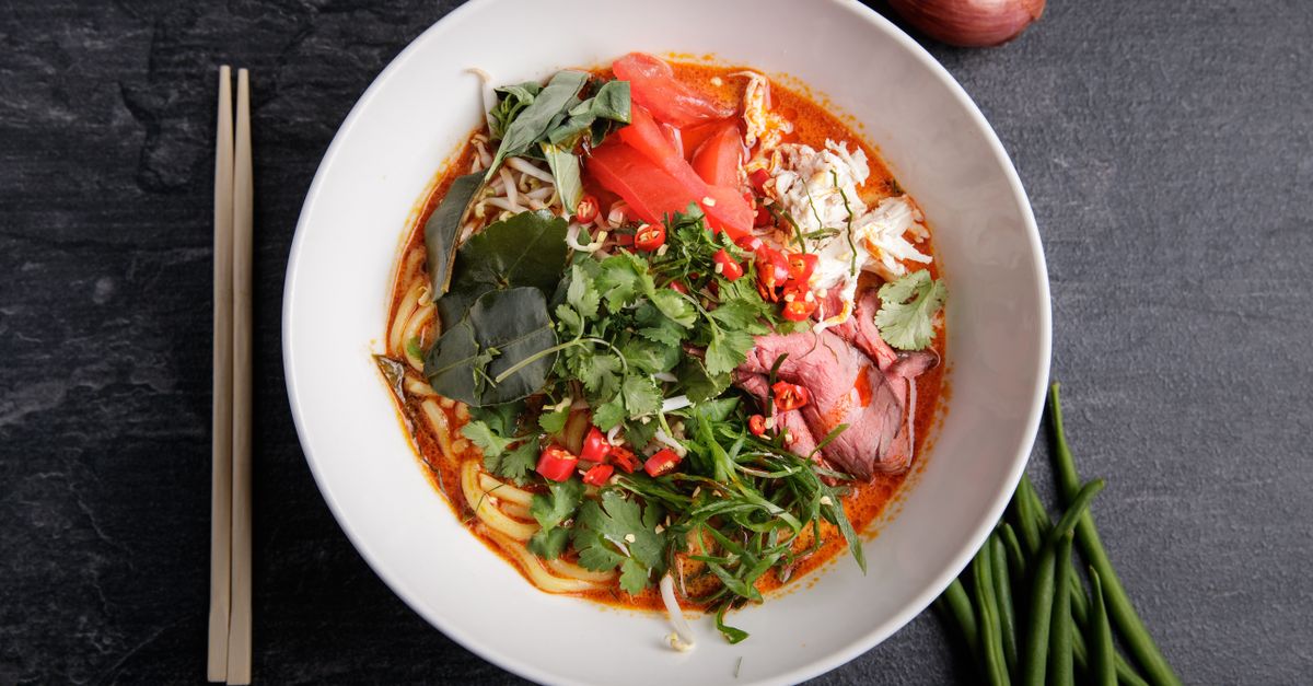 Thai Coconut Shrimp Curry Bowl
