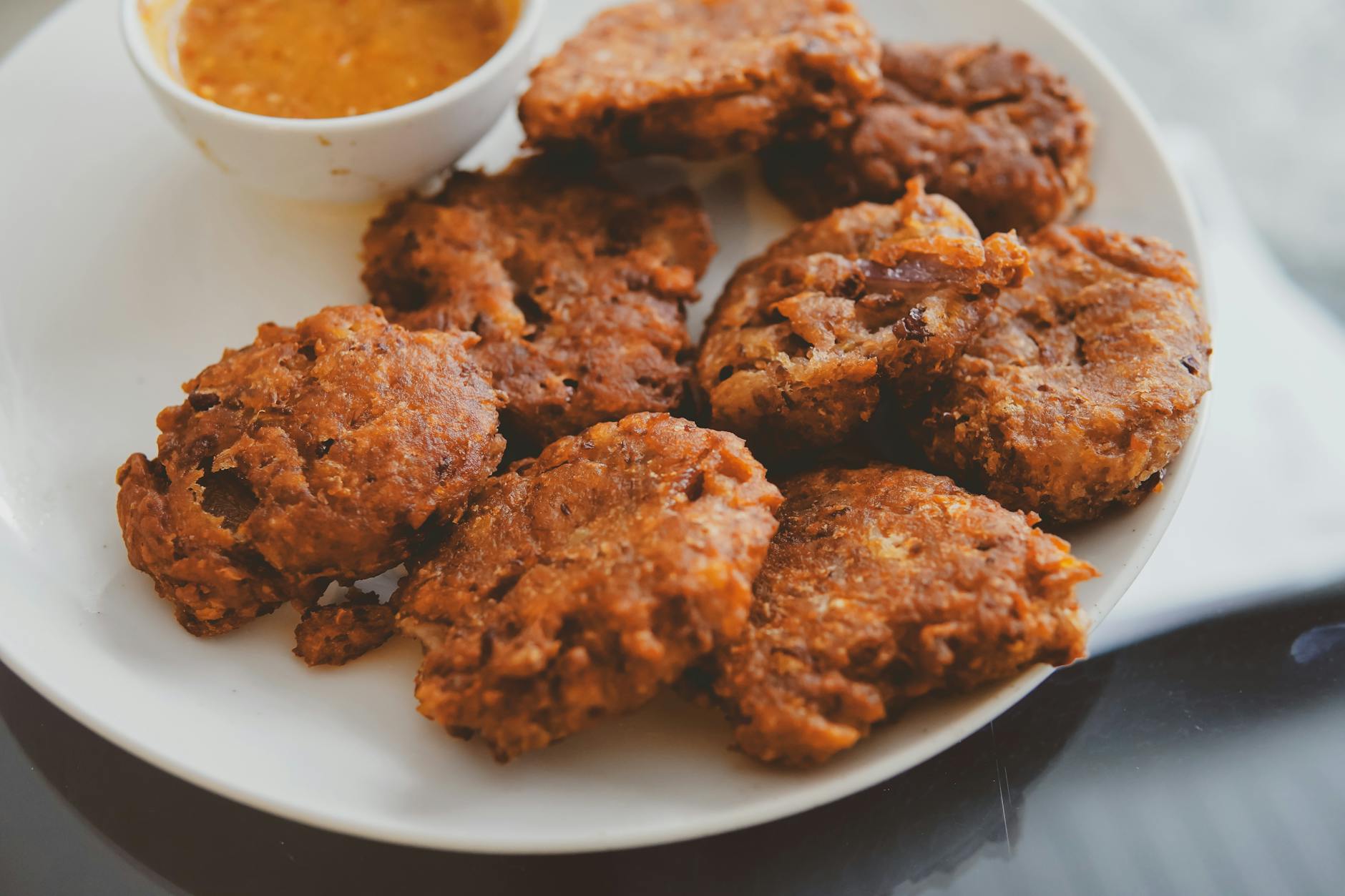 Tod Mun Goong (Thai Shrimp Cakes)