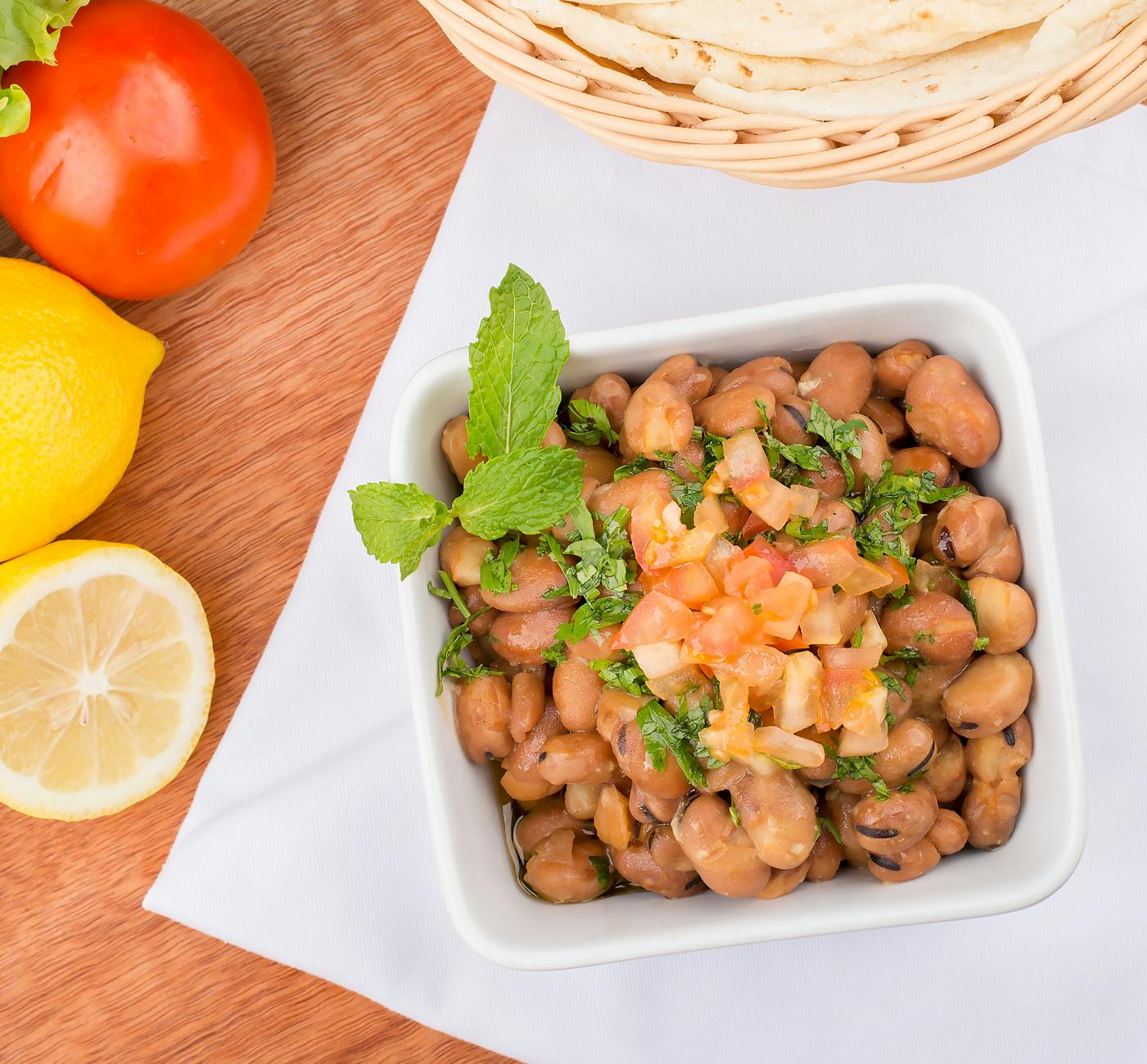 Turkish White Bean Salad (Piyaz)