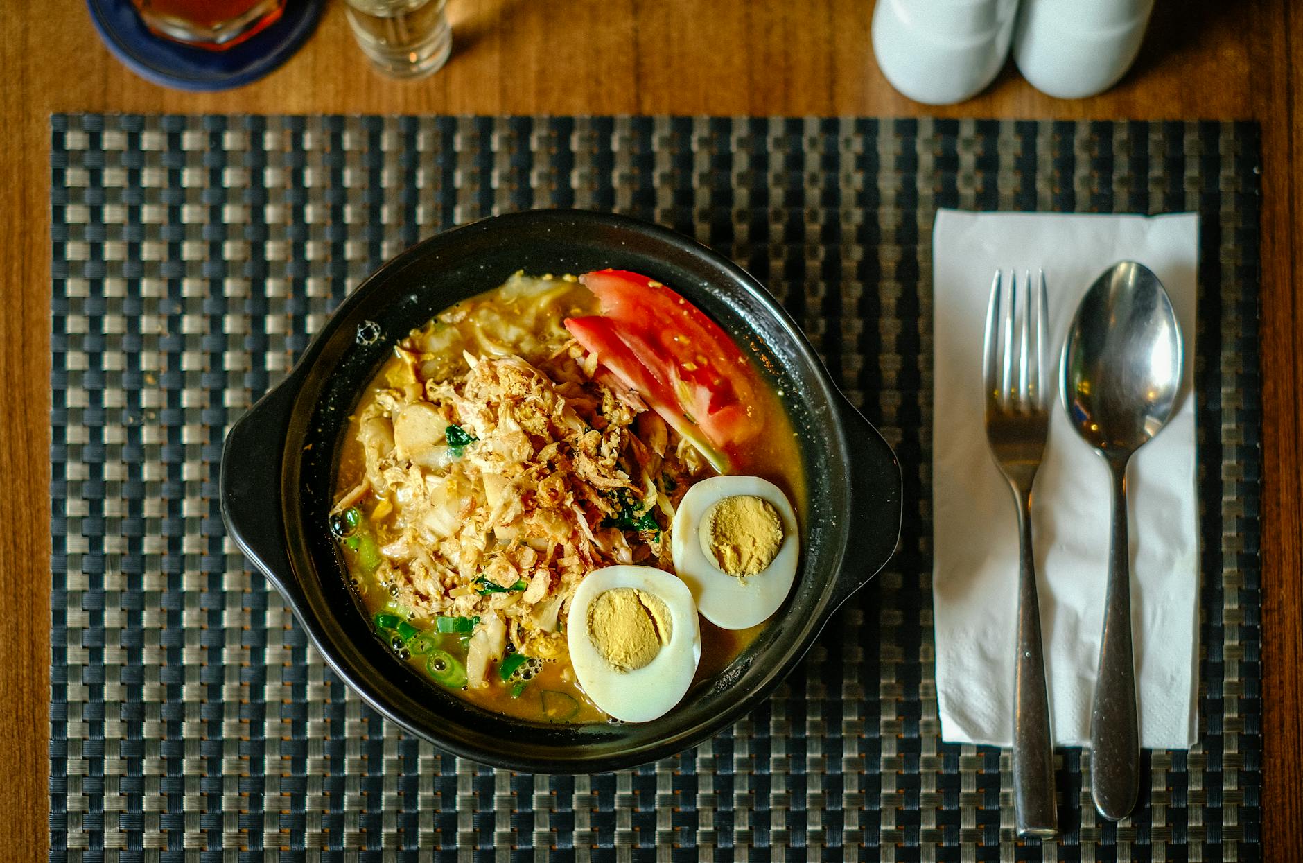20-Min Turmeric Chicken Soto