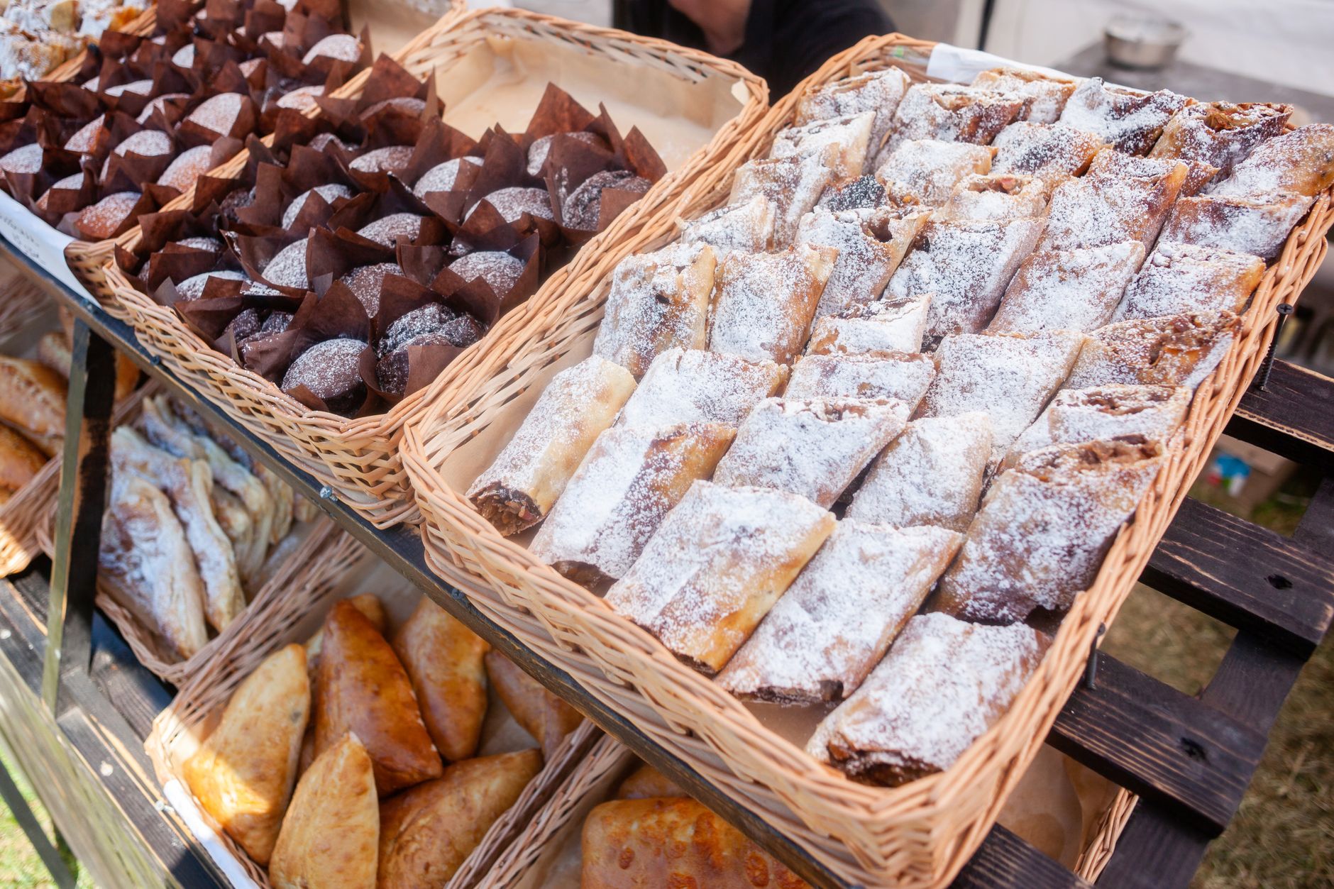 Cottage Cheese Strudel (Túrós Rétes)