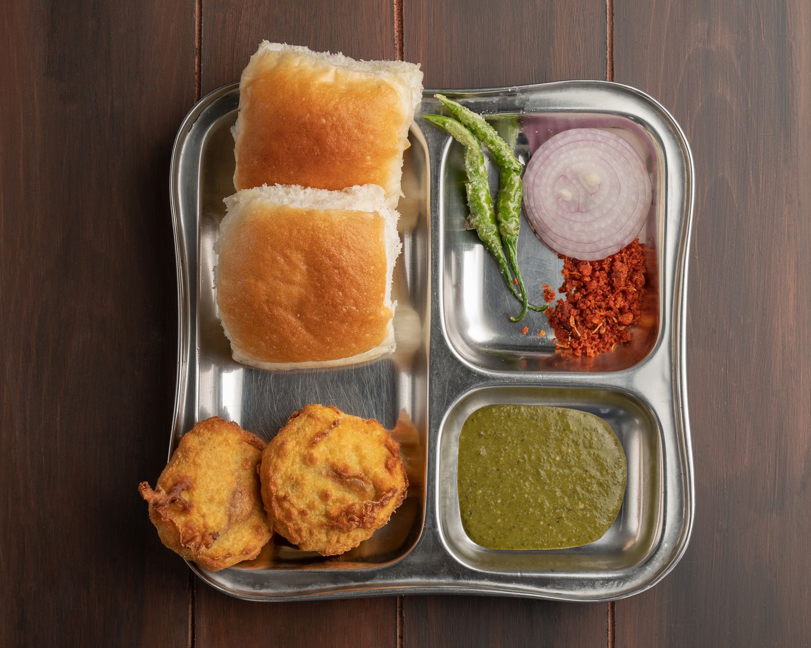 20-Min Vada Pav with Chutneys