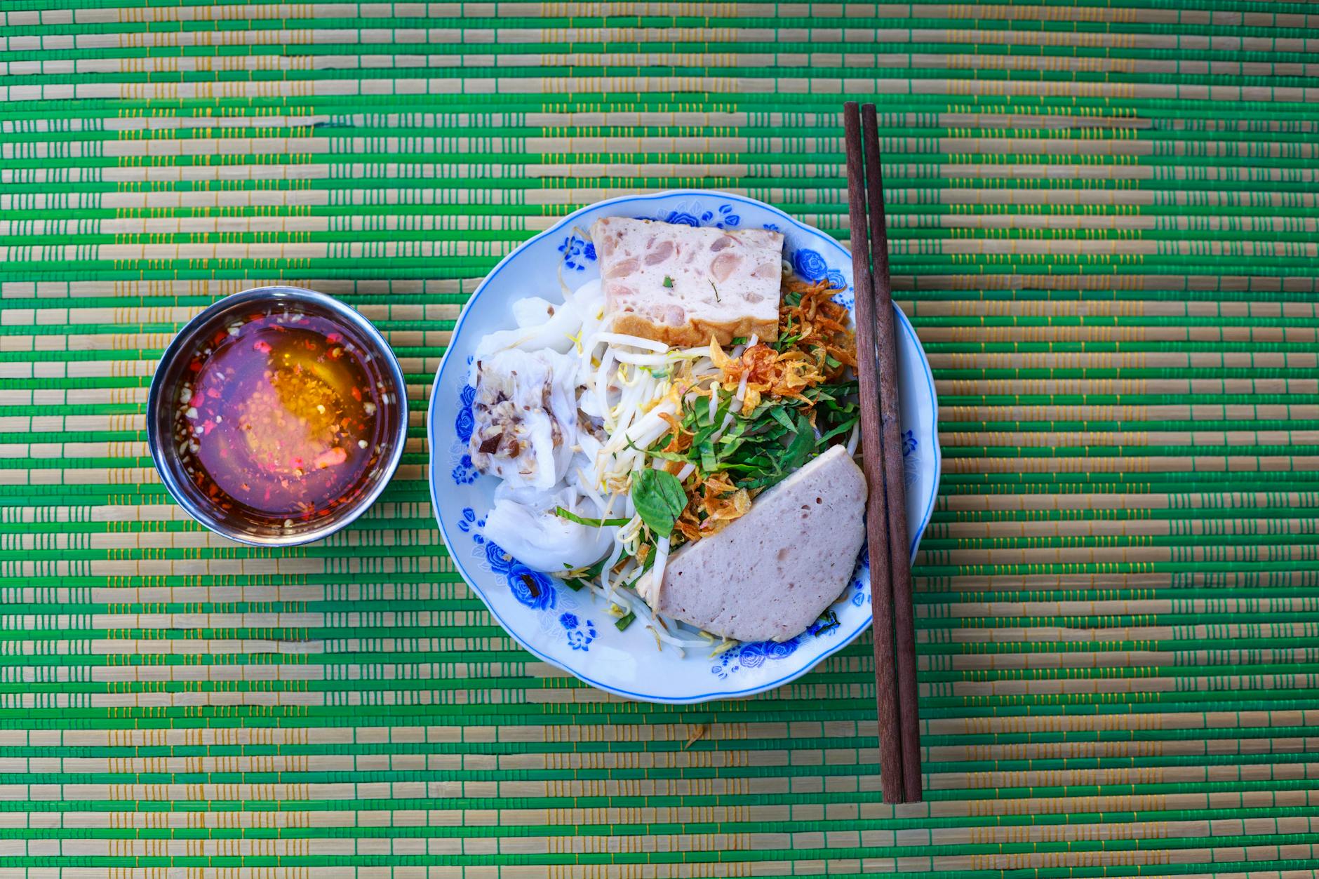 Vietnamese Chicken Noodle Salad