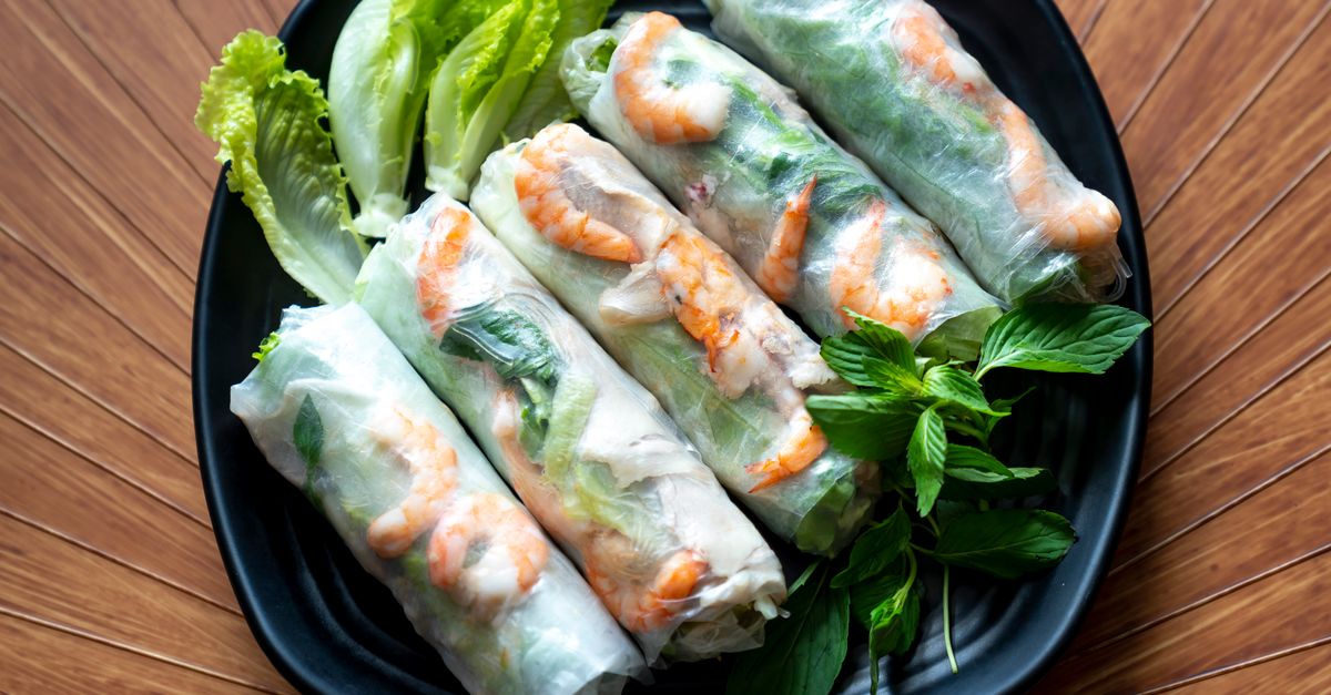 Vietnamese Fresh Spring Rolls with Shrimp