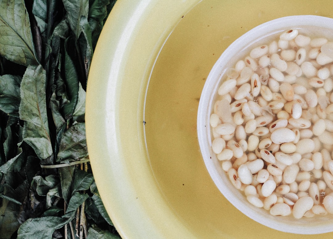 White Bean Soup with Garlic & Herbs