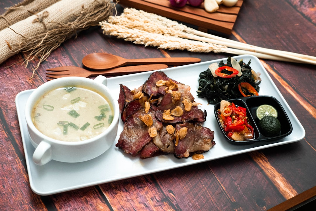 Yunnan Er Kuai with Crispy Pork