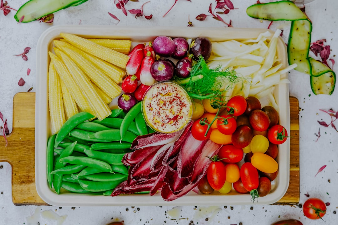 5-Min Hummus Veggie Plate