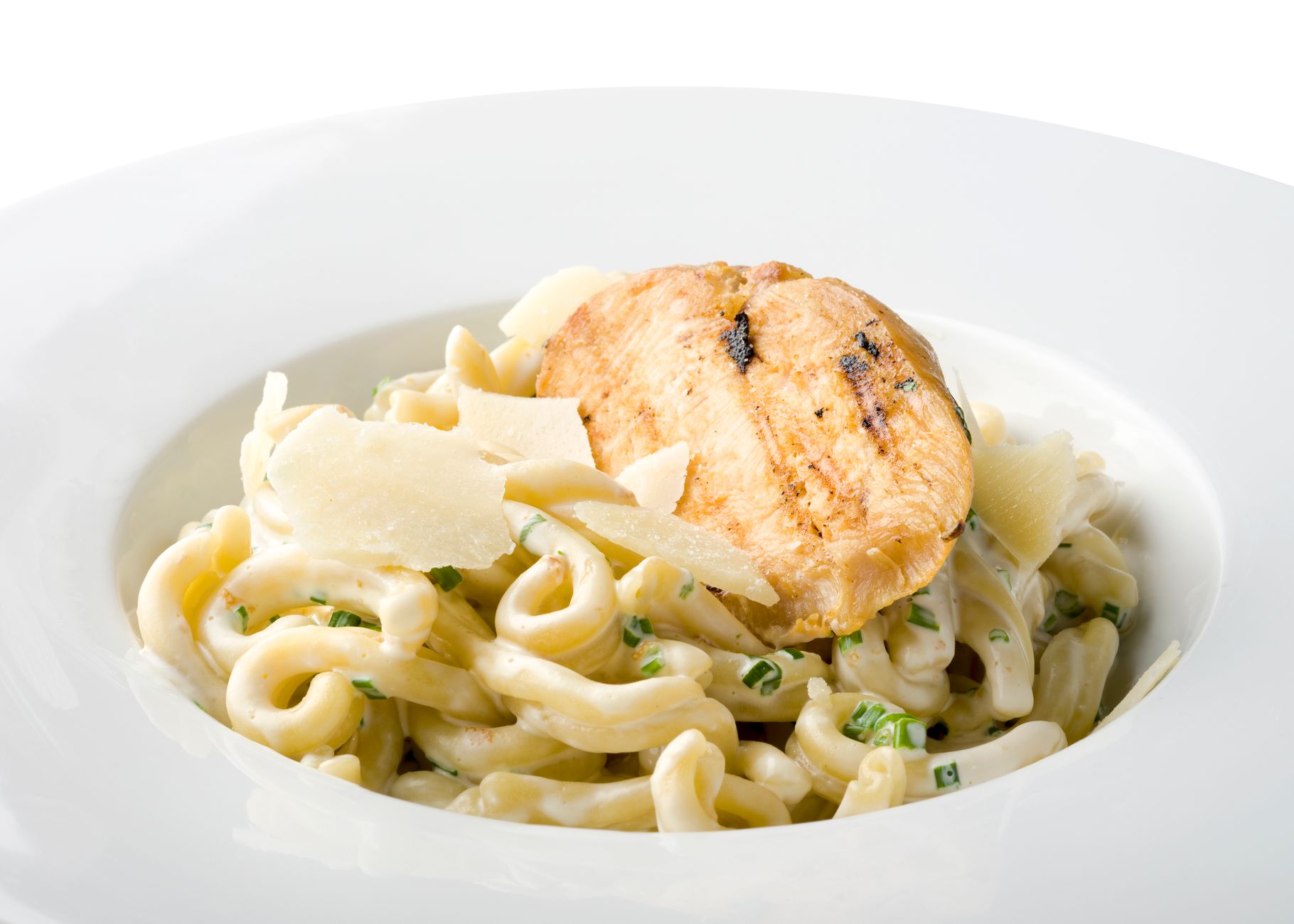 Garlic Parmesan Pasta with Grilled Chicken