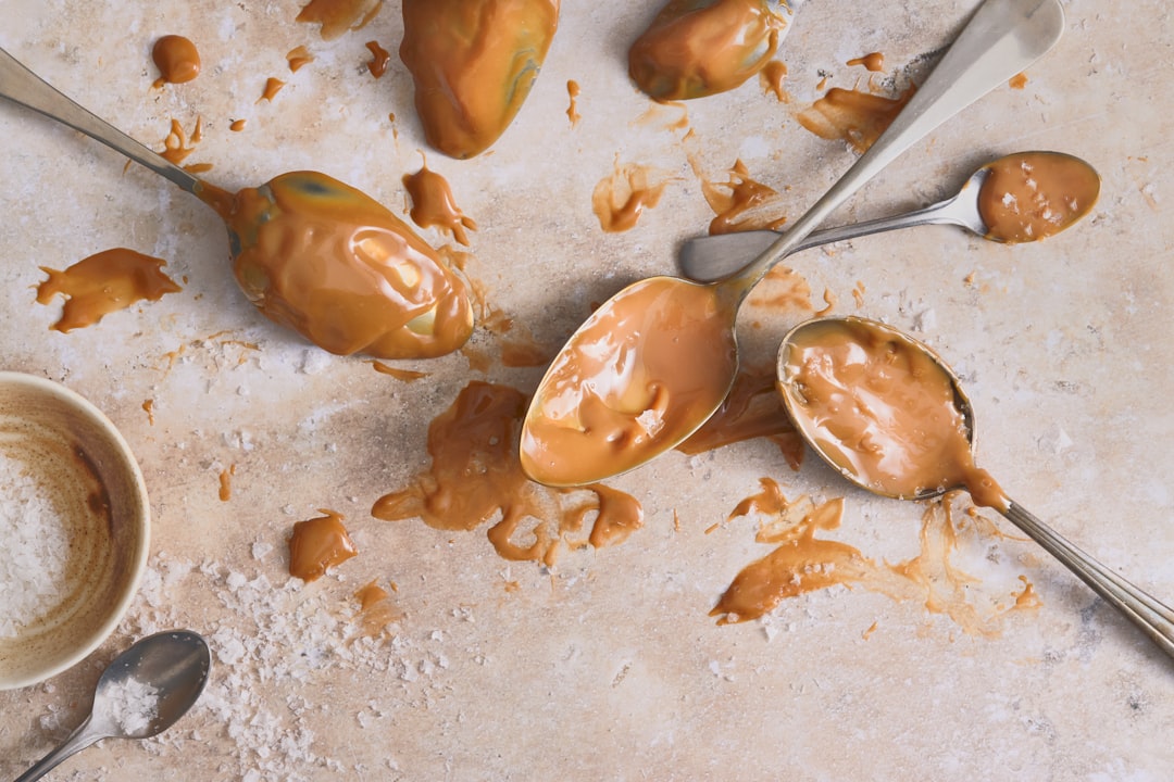 5-Minute Crockpot Caramel Sauce