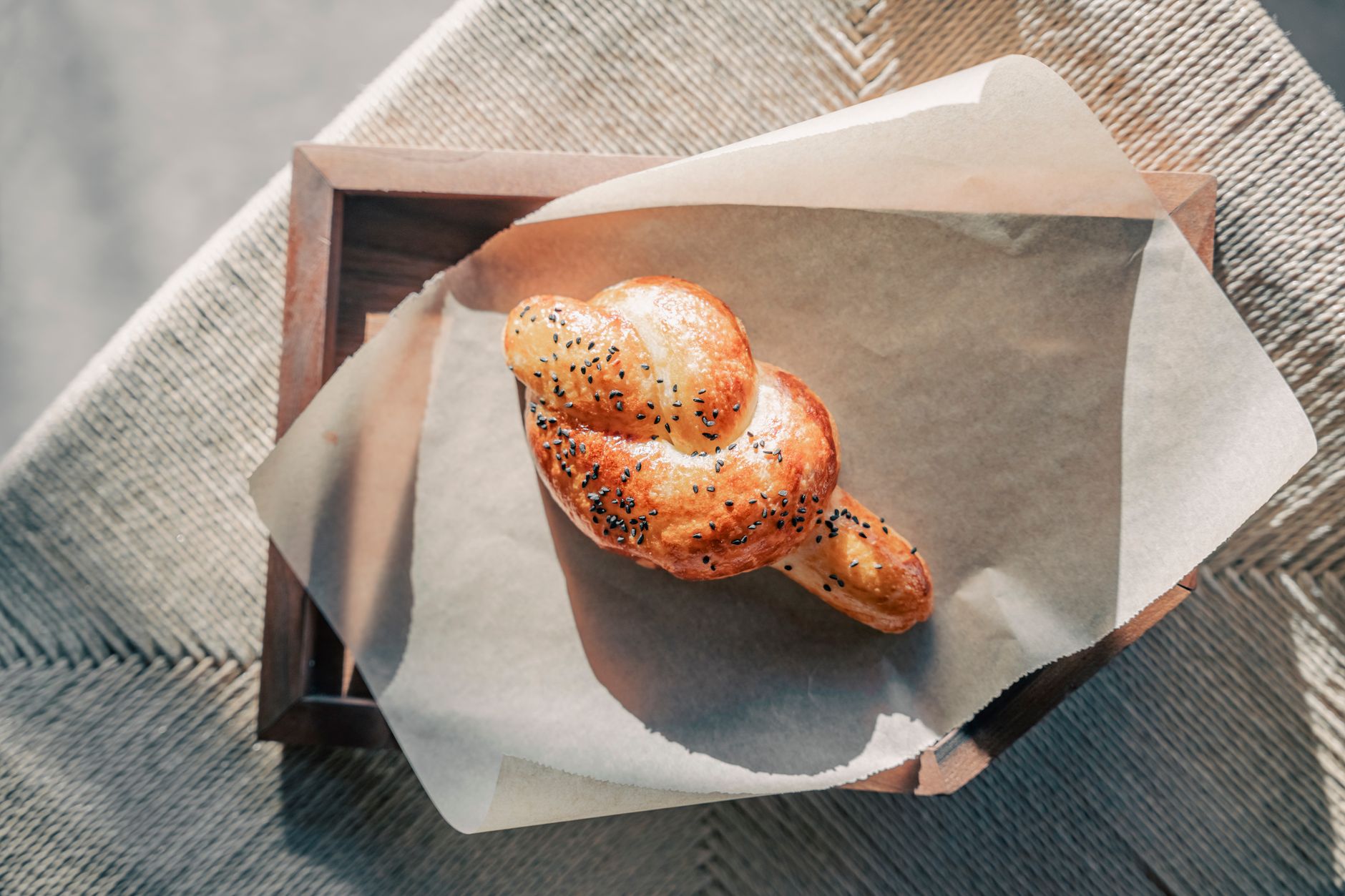 15-Minute Garlic Knots