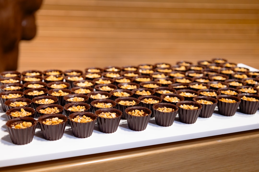 5-Minute Peanut Butter Cup Bites