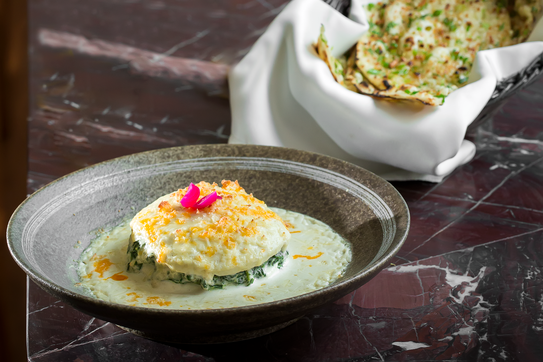 10-Min Spinach Dip with Naan