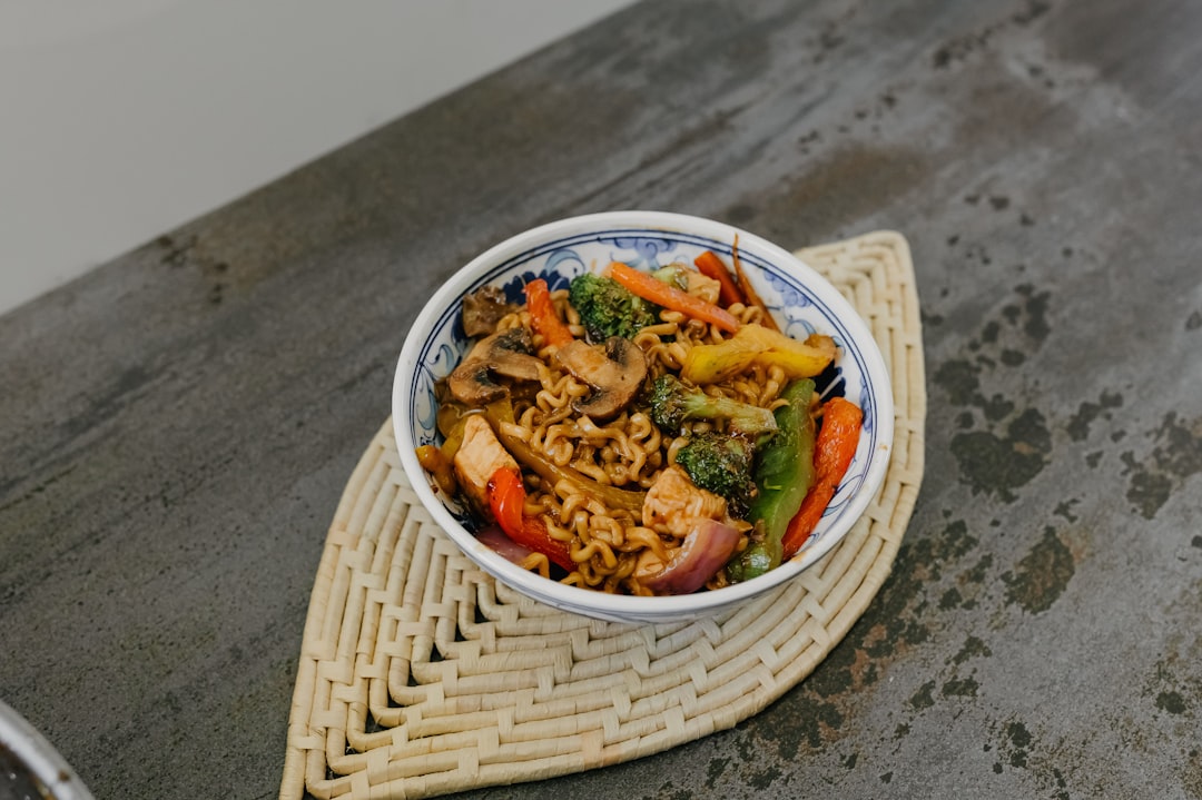15-Min Garlic Chicken Stir-Fry