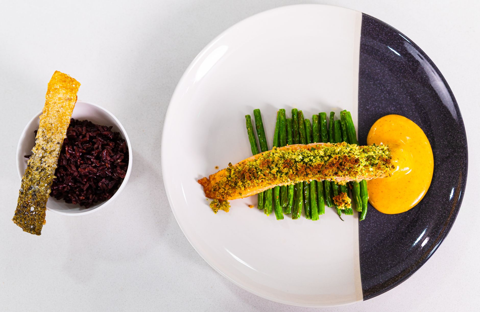 Pistachio Crusted Salmon with Green Beans