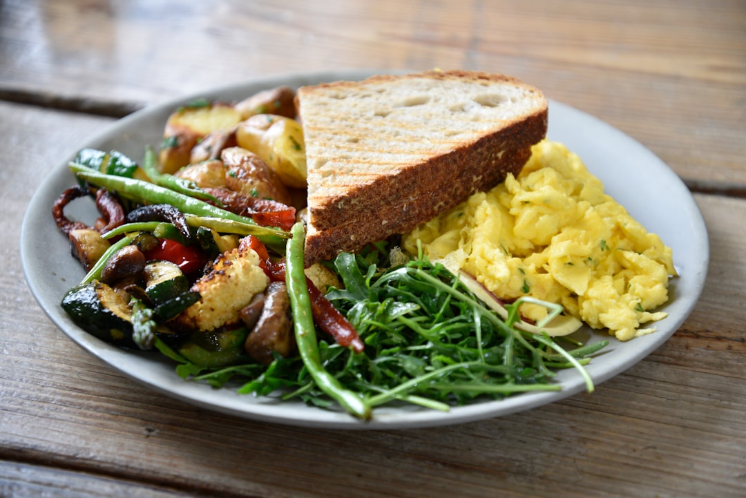 Creamy Scrambled Eggs with Chives