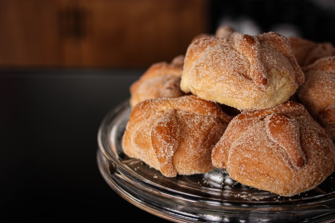 20-Min Pan de Muerto Sugar Bread