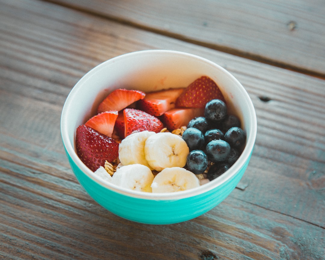 Warm Berry Oatmeal with Banana