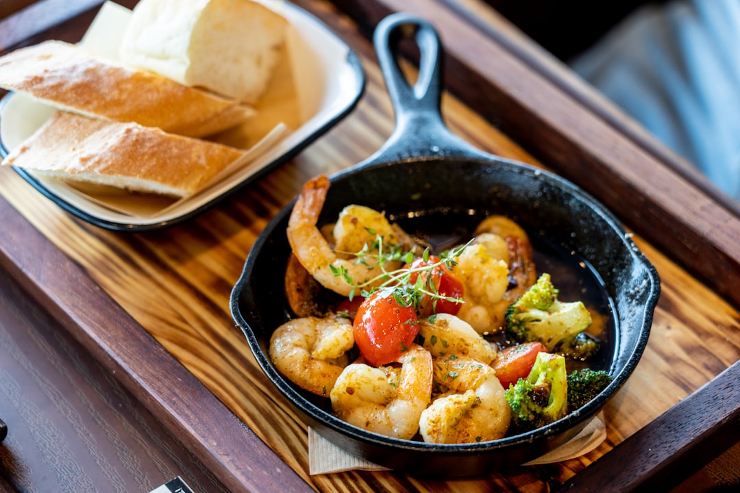 Garlic Shrimp Gambas with Crusty Bread