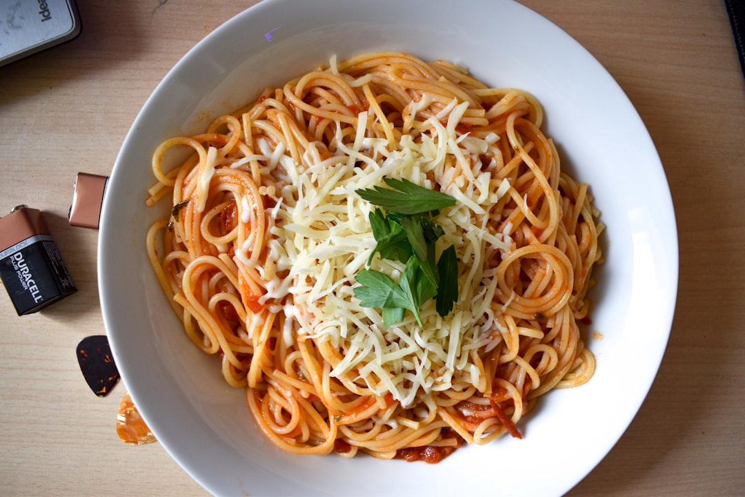 One-Pot Garlic Tomato Pasta