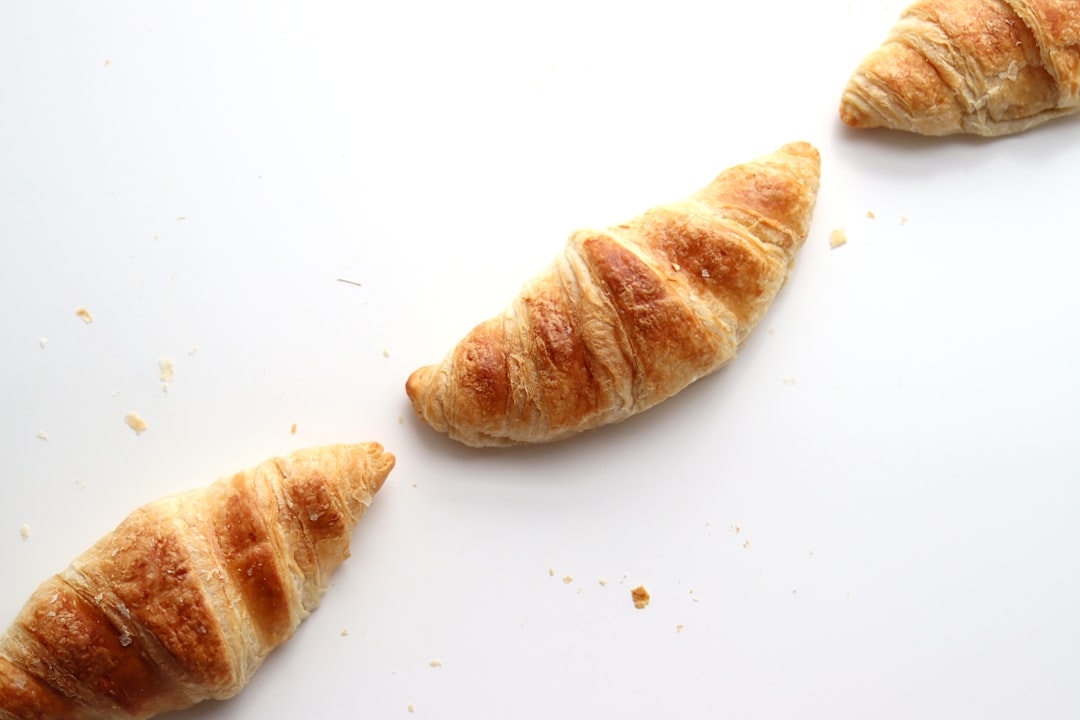 Cheesy Garlic Crescent Bites