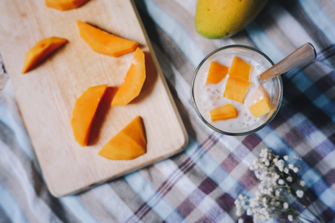Mango Overnight Oats