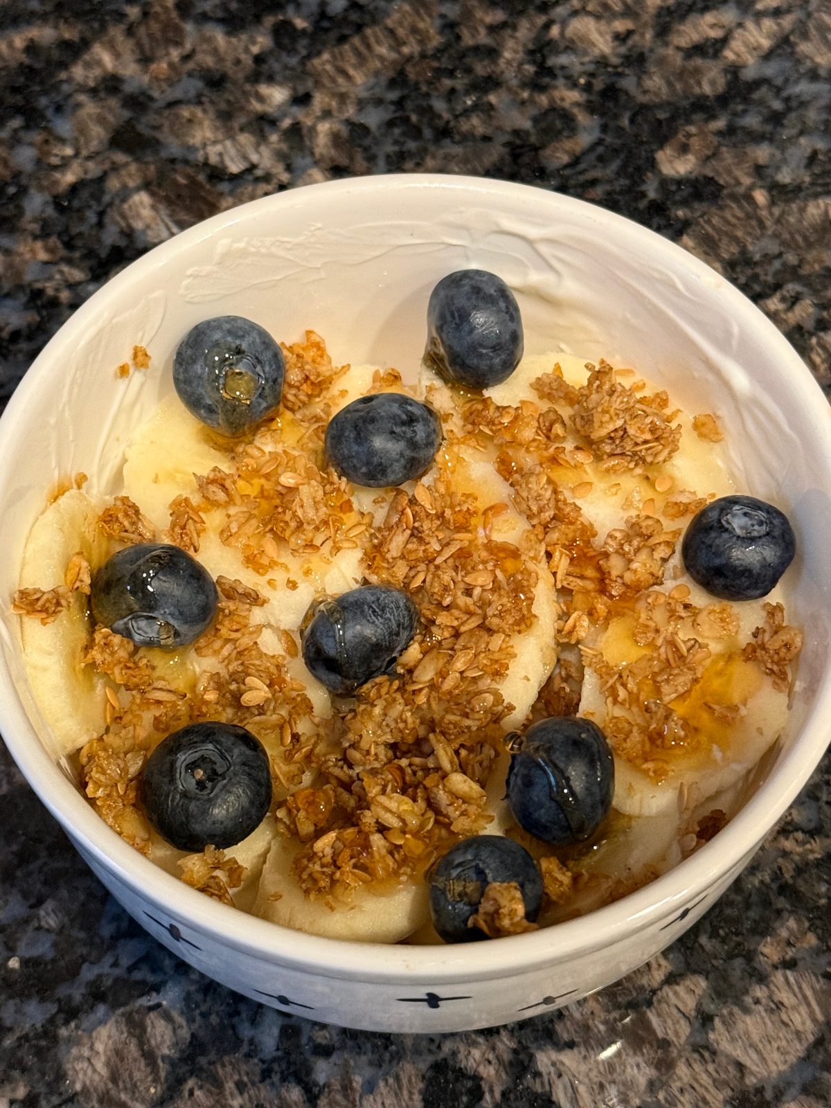 Yogurt Bowl with Banana, Granola and Blueberries
