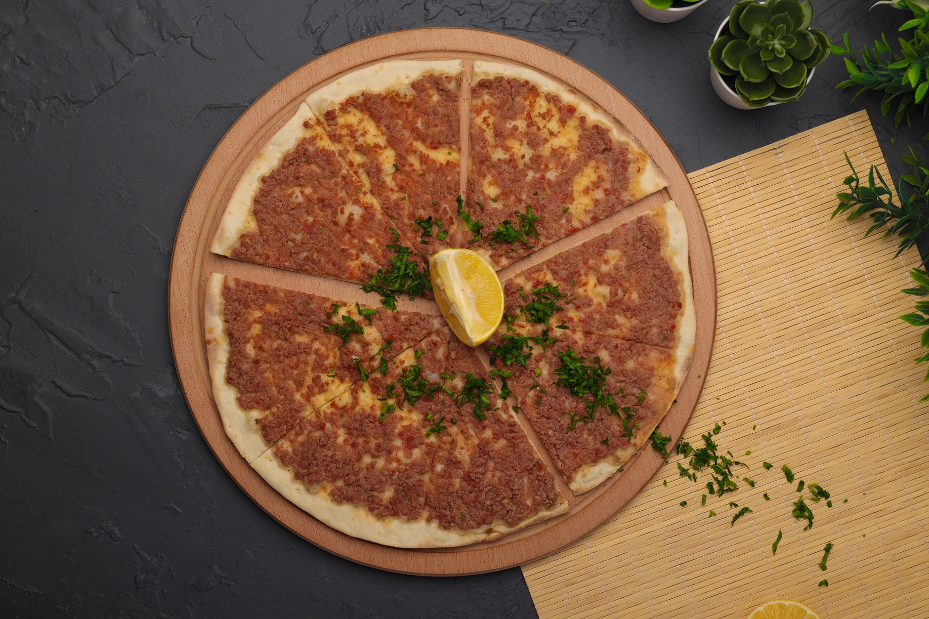 15-Min Crispy Lahmacun with Lemon