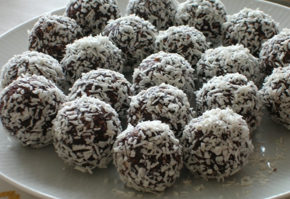 Chokladboll (Swedish Chocolate Balls)