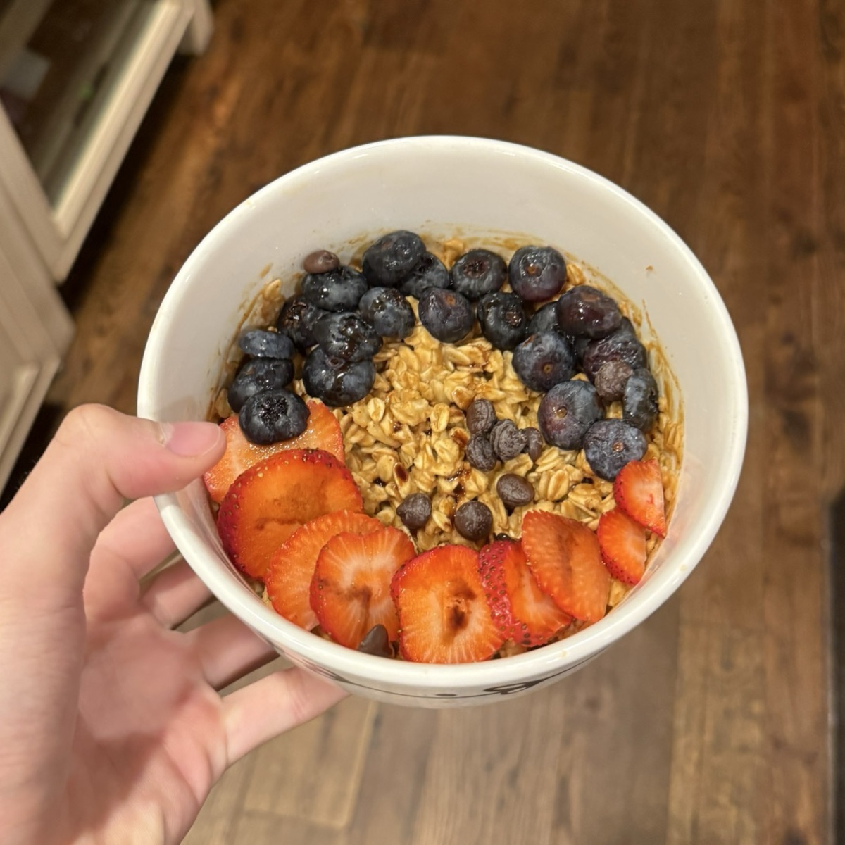 Protein Berry Oatmeal Bowl