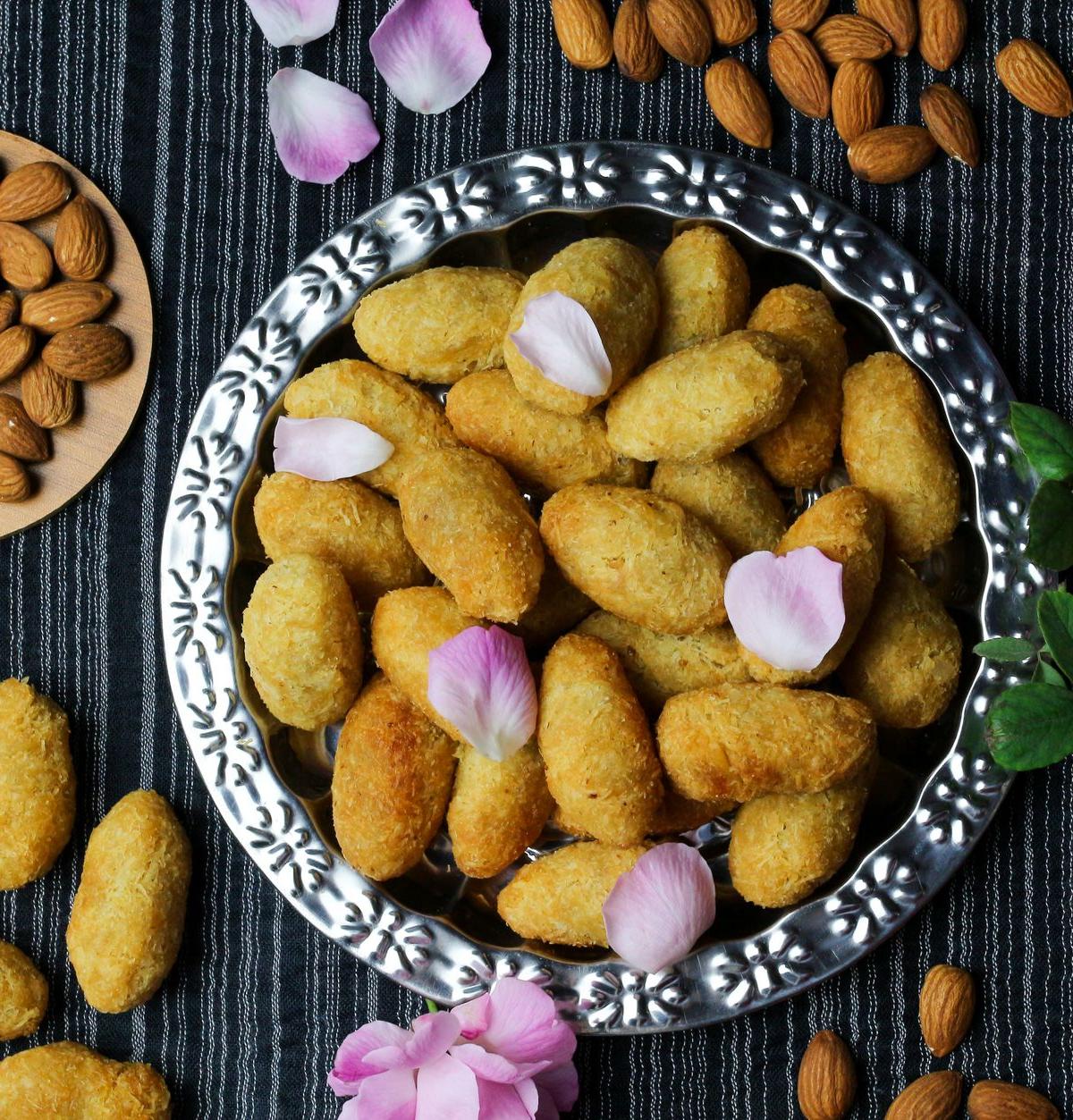 Almond Macaroons