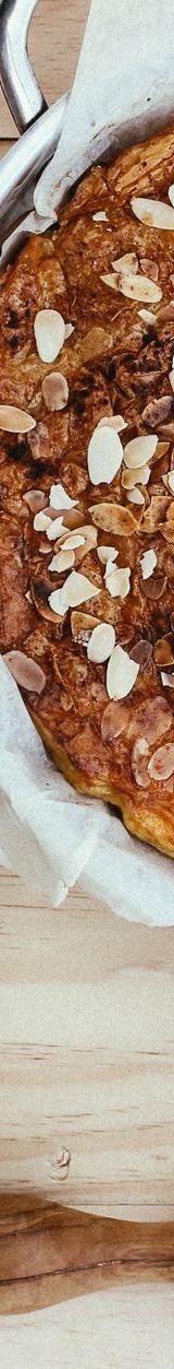 Apple Cake with Cinnamon and Almonds