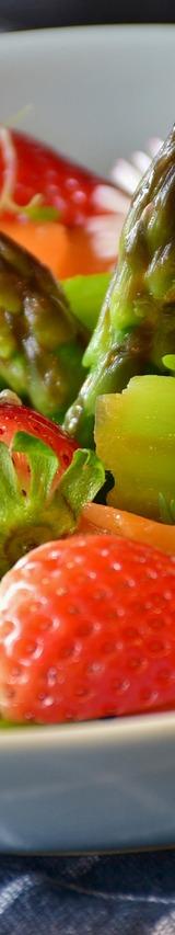 Asparagus and Strawberry Salad