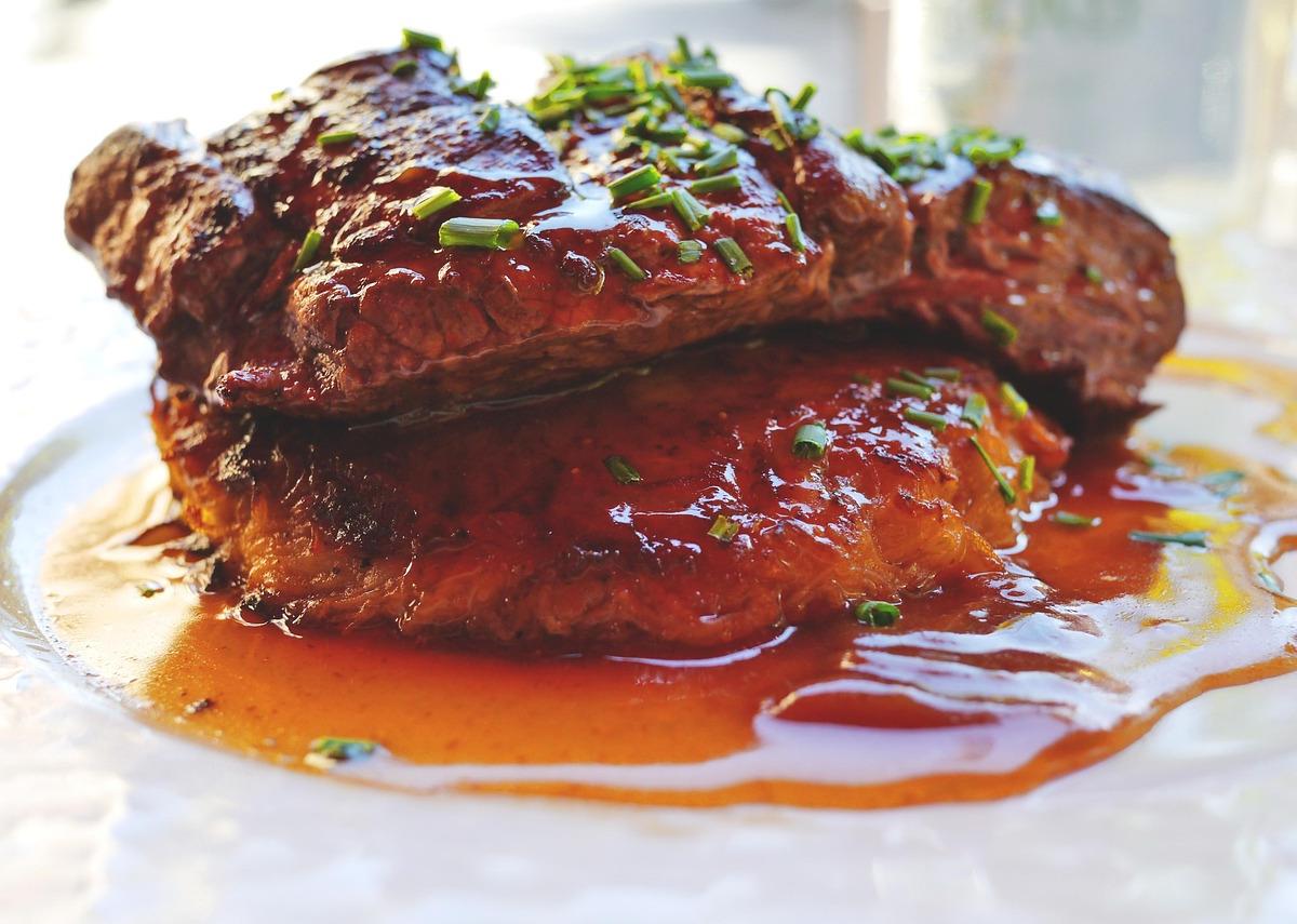 Breaded Beef Cutlet with Tomato Sauce