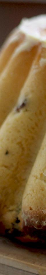 Bundt Cake with Raisins