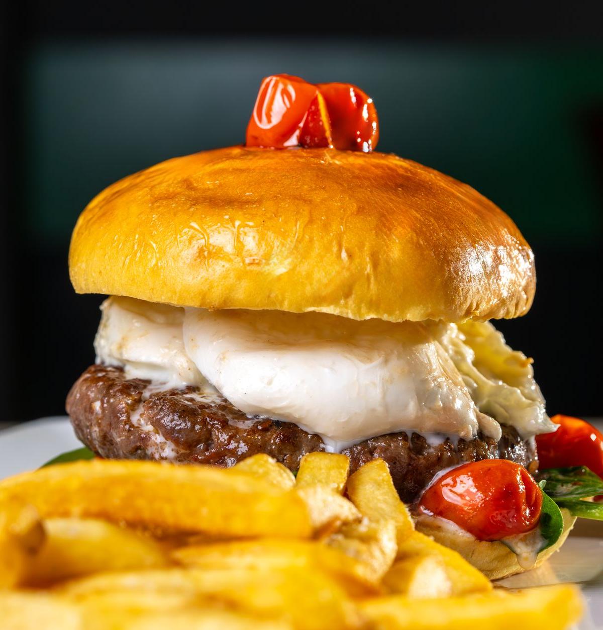 Burger with Mozzarella and Cherry Peppers