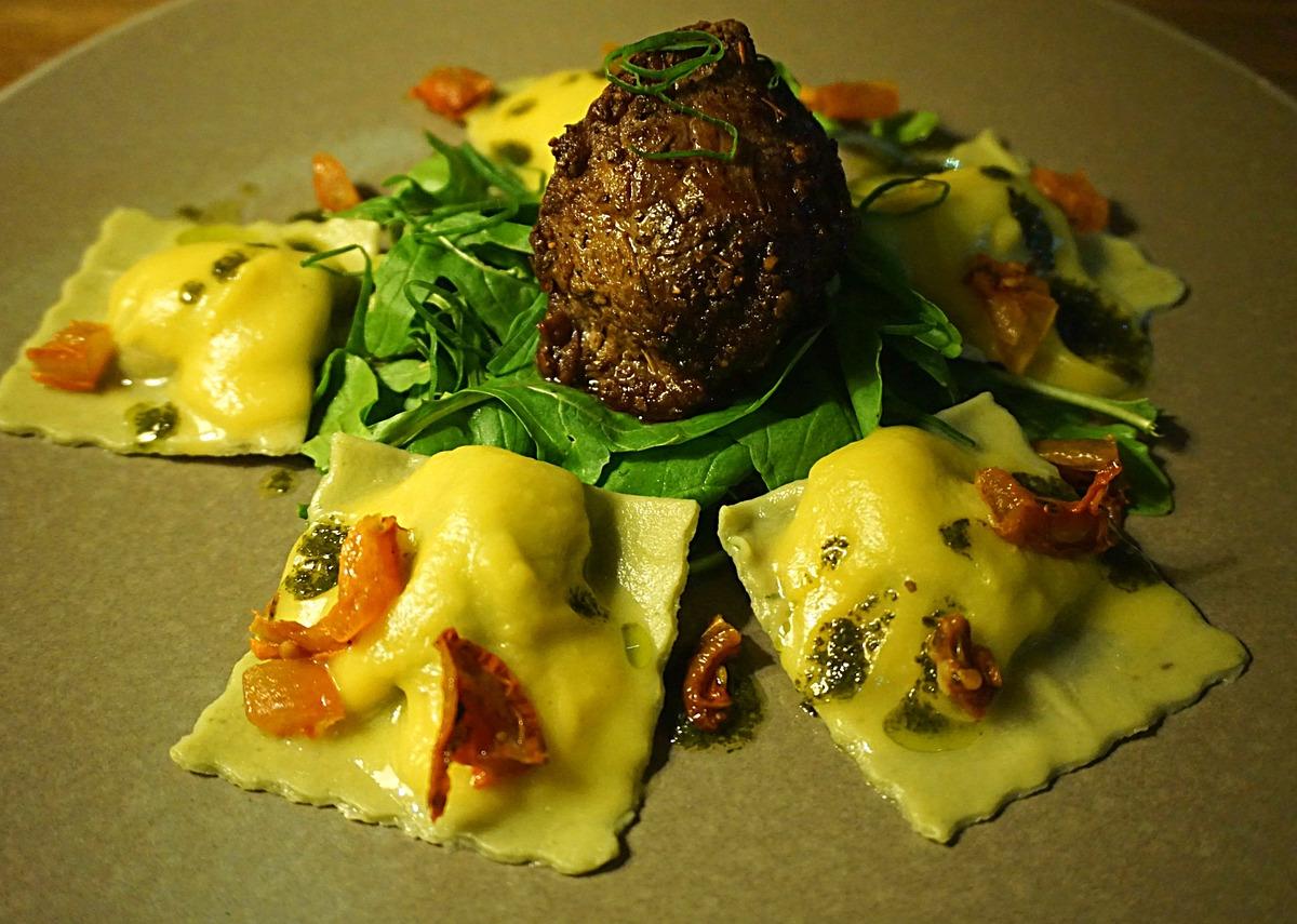 Cheese Ravioli with Meatball and Arugula