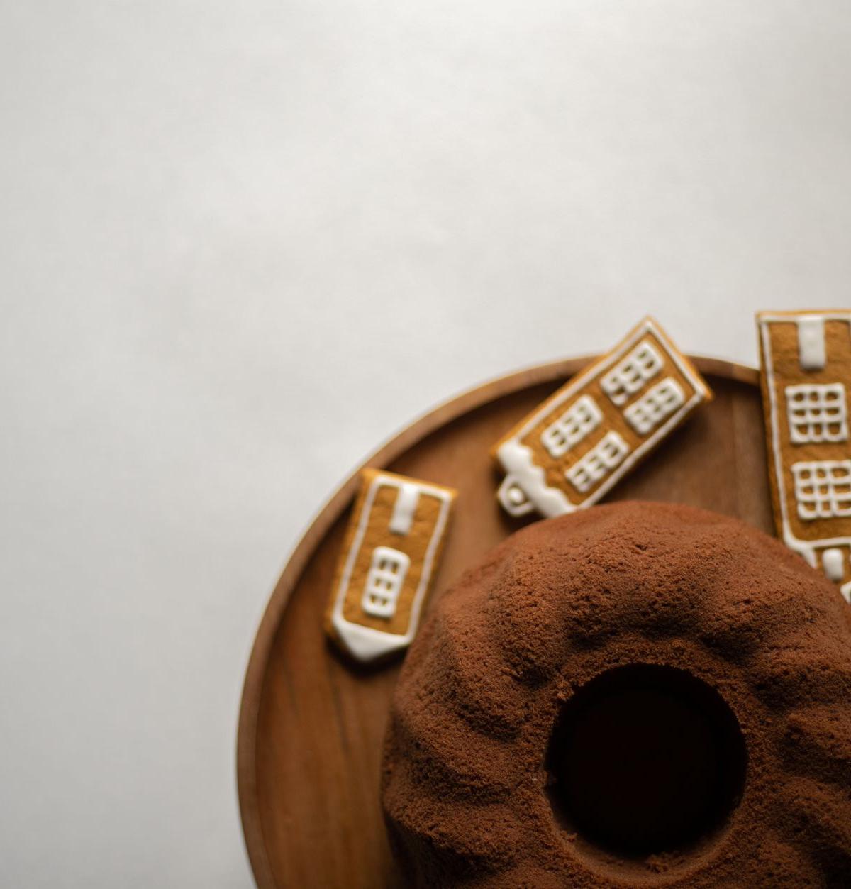Chocolate Bundt Cake with Gingerbread House Decorations