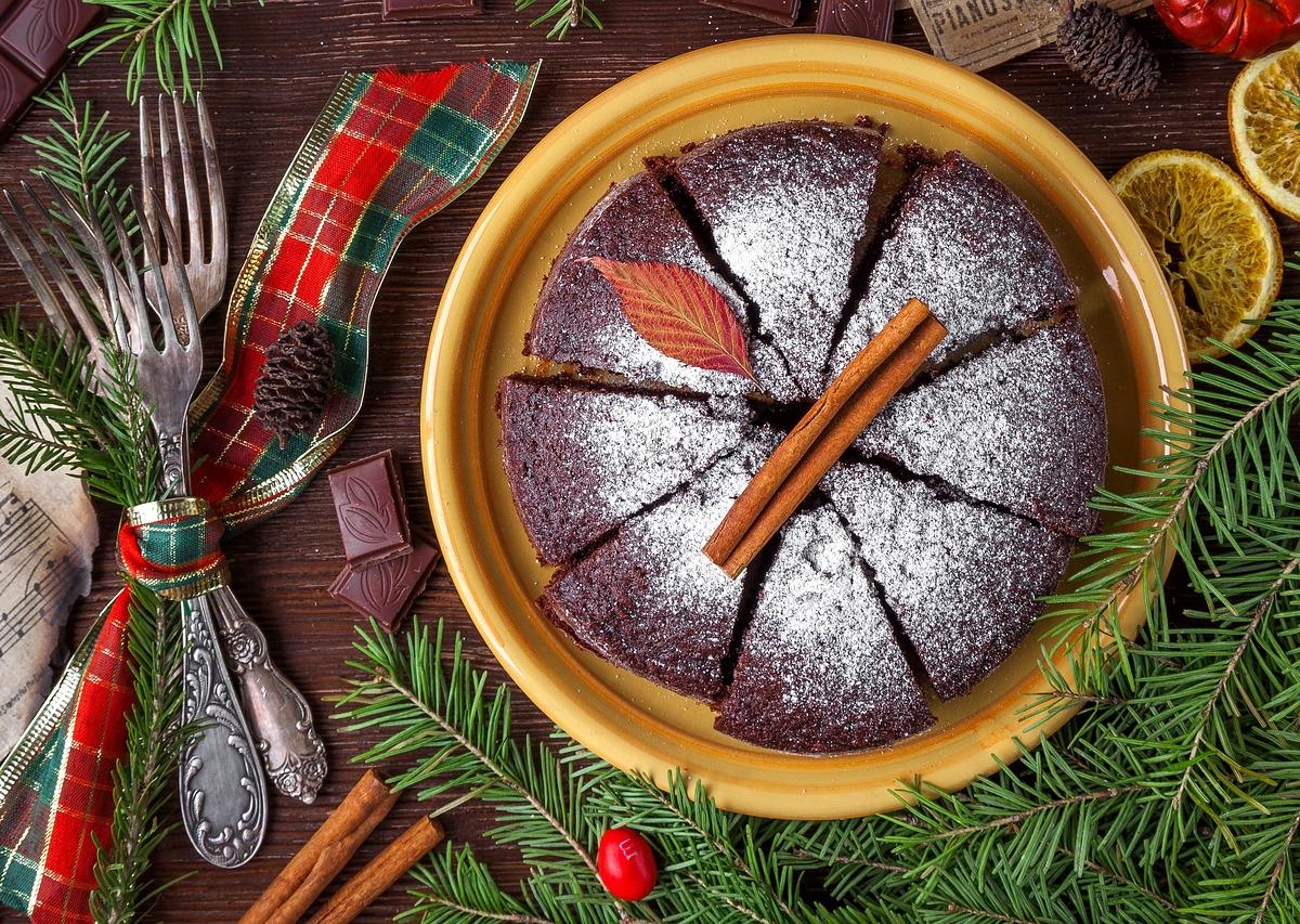 Chocolate Cake with Cinnamon