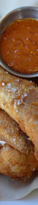 Fried Chicken with Dipping Sauce and Red Onion Relish