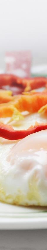 Fried Eggs with Ham and Bell Peppers